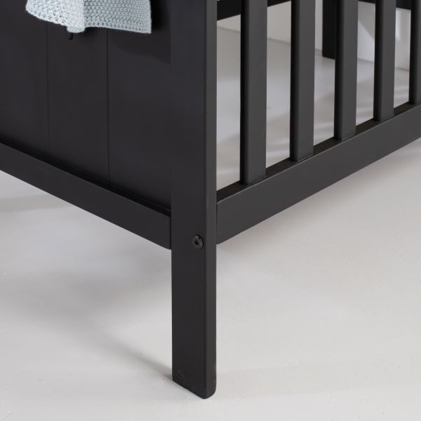 europe_baby_ralph_ii_babybed_mat_zwart_60_x_120_cm_4__2_d048