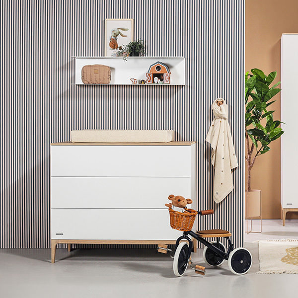 Kidsmill_Intense_wit-eiken_babykamer_2
